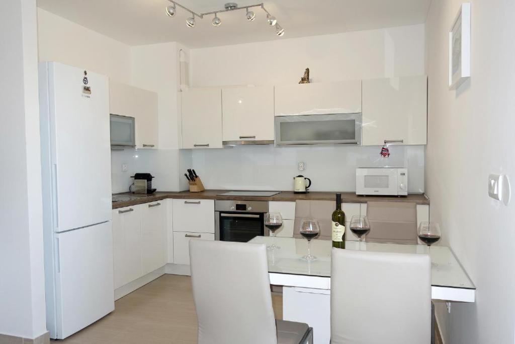 Apartments Kamelija Split Phòng bức ảnh